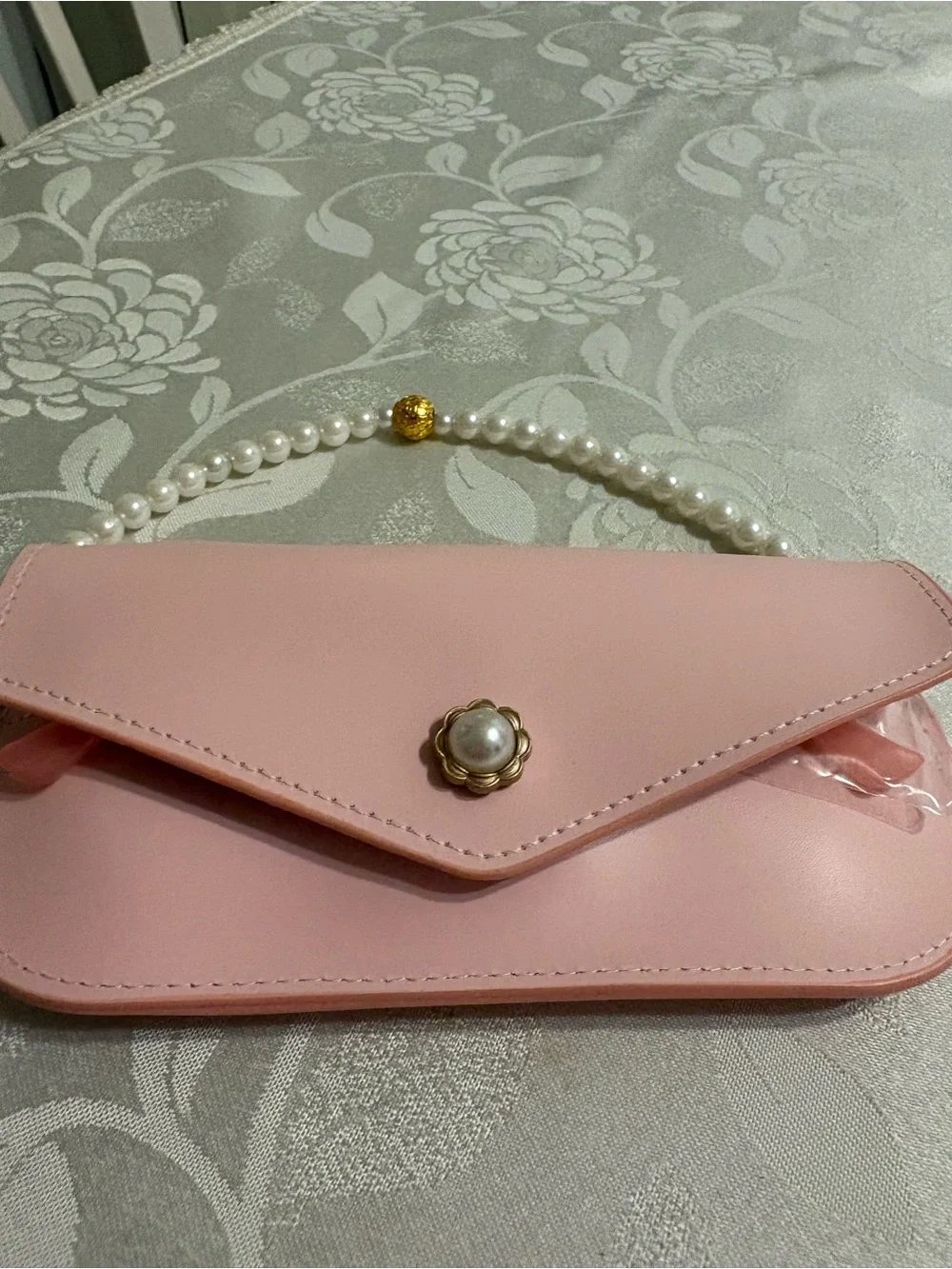 Diamond studded Glasses +1.50 eyeglass Case &  neck hanger “anti-Blue light” New